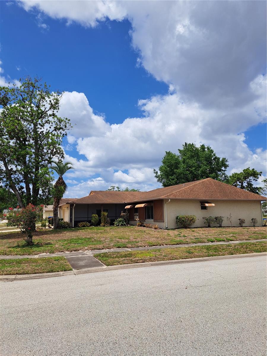 Image 2 of 15 For 5005 Lindsay Court