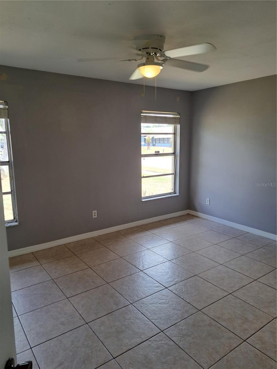 Image 9 of 15 For 5005 Lindsay Court