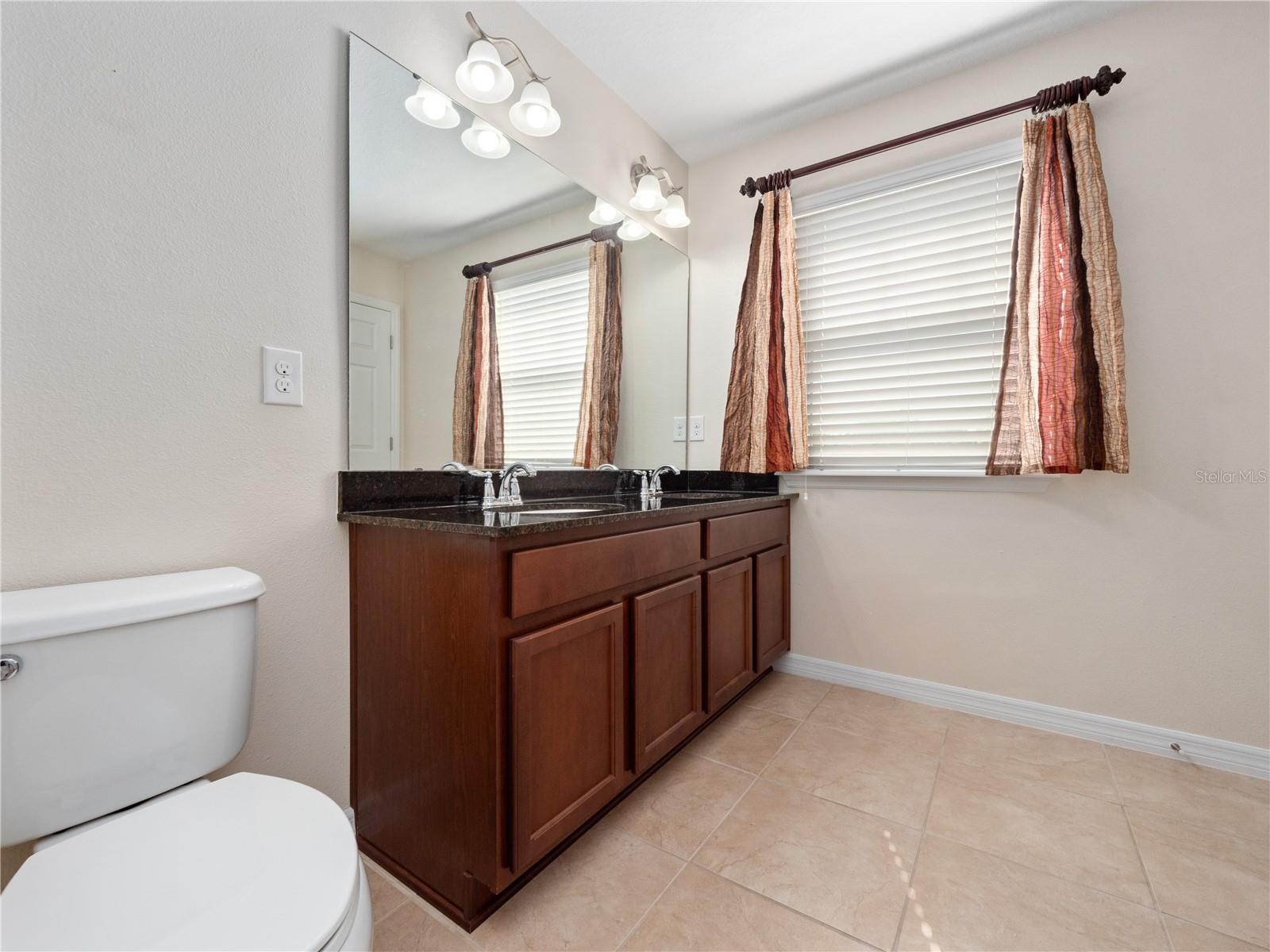 Image 20 of 32 For 2112 Rookery Lane