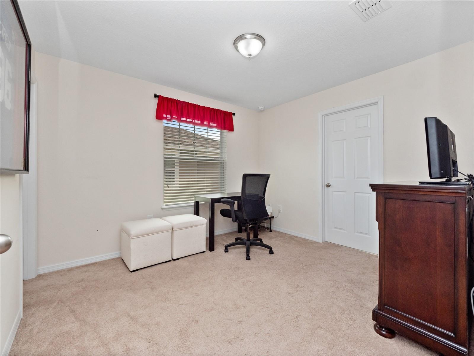 Image 22 of 32 For 2112 Rookery Lane