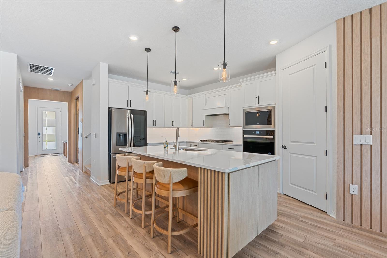 Image 17 of 51 For 8105 Fenton Street