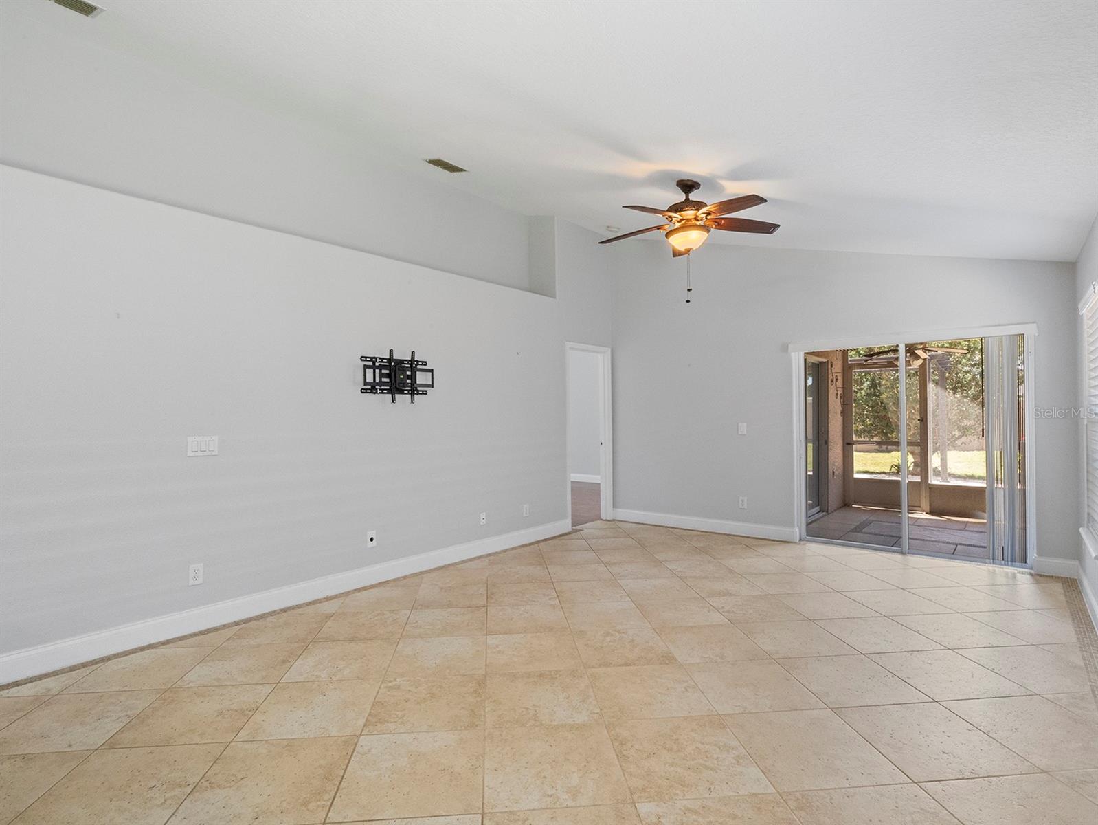 Image 20 of 42 For 5337 Watervista Drive