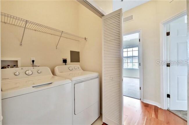 Image 13 of 22 For 11565 Mizzon Drive 828