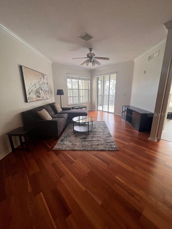 Image 14 of 22 For 11565 Mizzon Drive 828