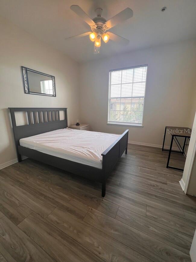 Image 16 of 22 For 11565 Mizzon Drive 828