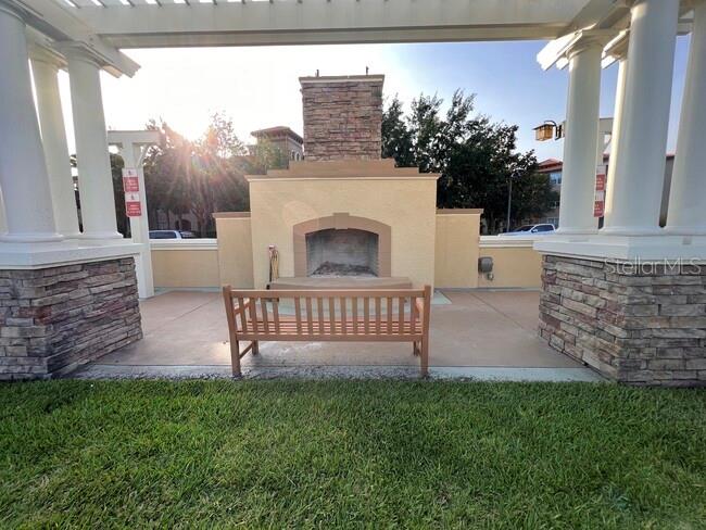 Image 18 of 22 For 11565 Mizzon Drive 828