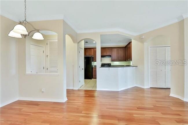Image 8 of 22 For 11565 Mizzon Drive 828