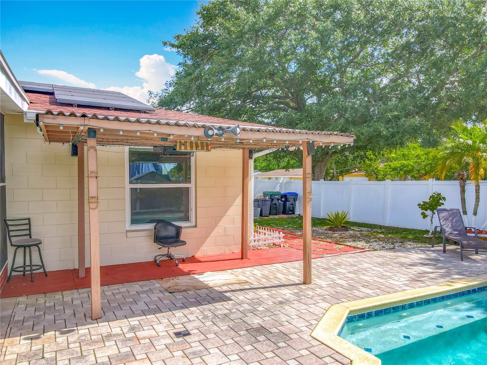 Image 55 of 72 For 898 Hendry Drive
