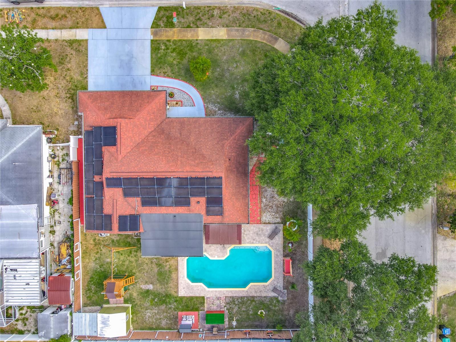 Image 71 of 72 For 898 Hendry Drive