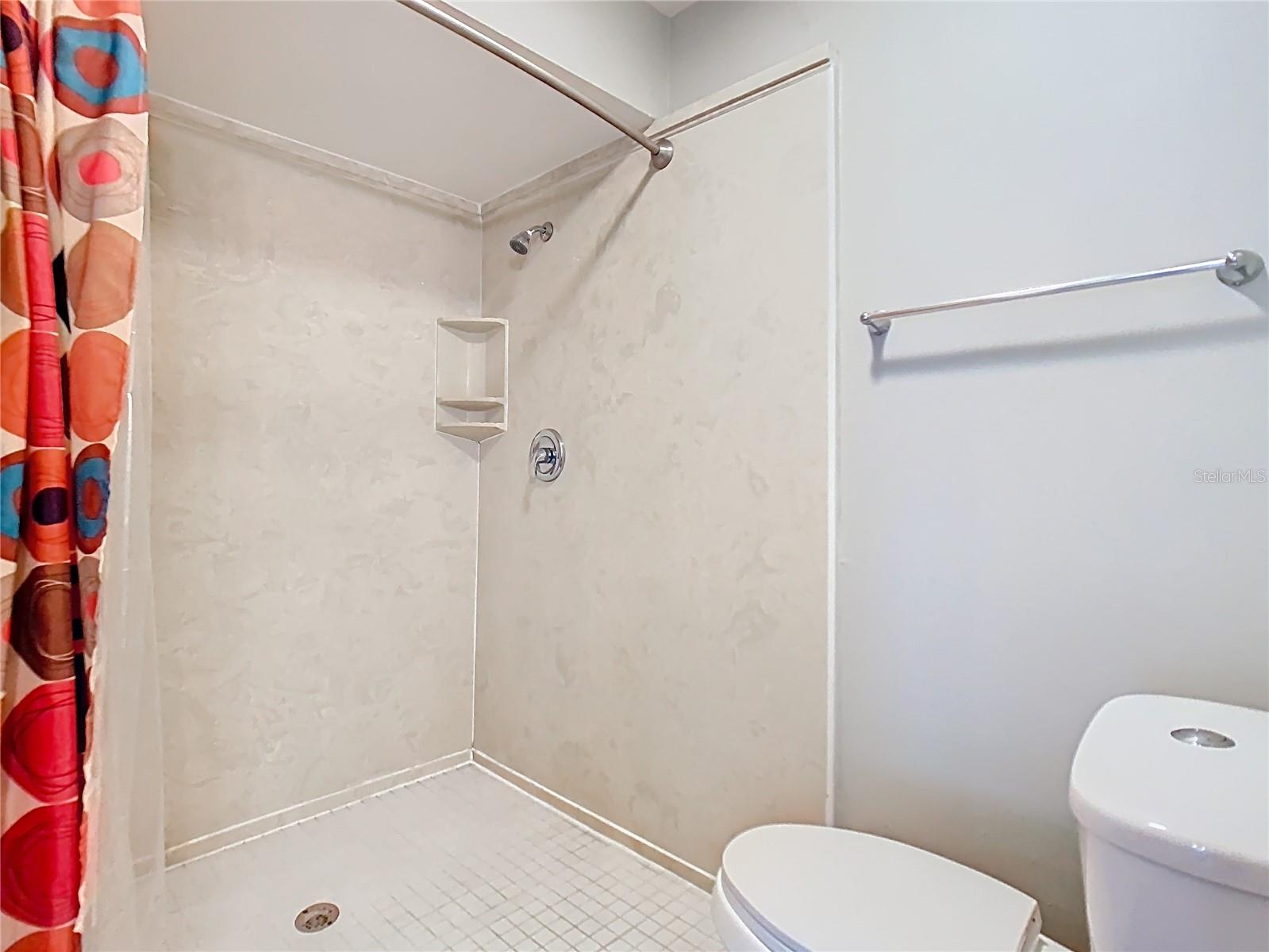 Image 48 of 63 For 702 White Pine Avenue