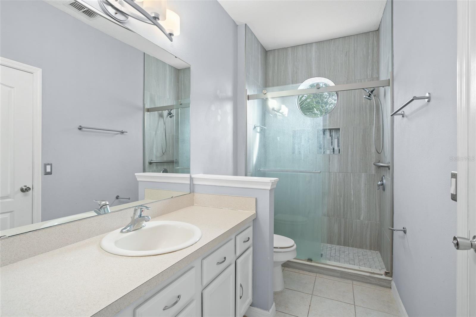 Image 10 of 19 For 3575 Victoria Pines Drive 276