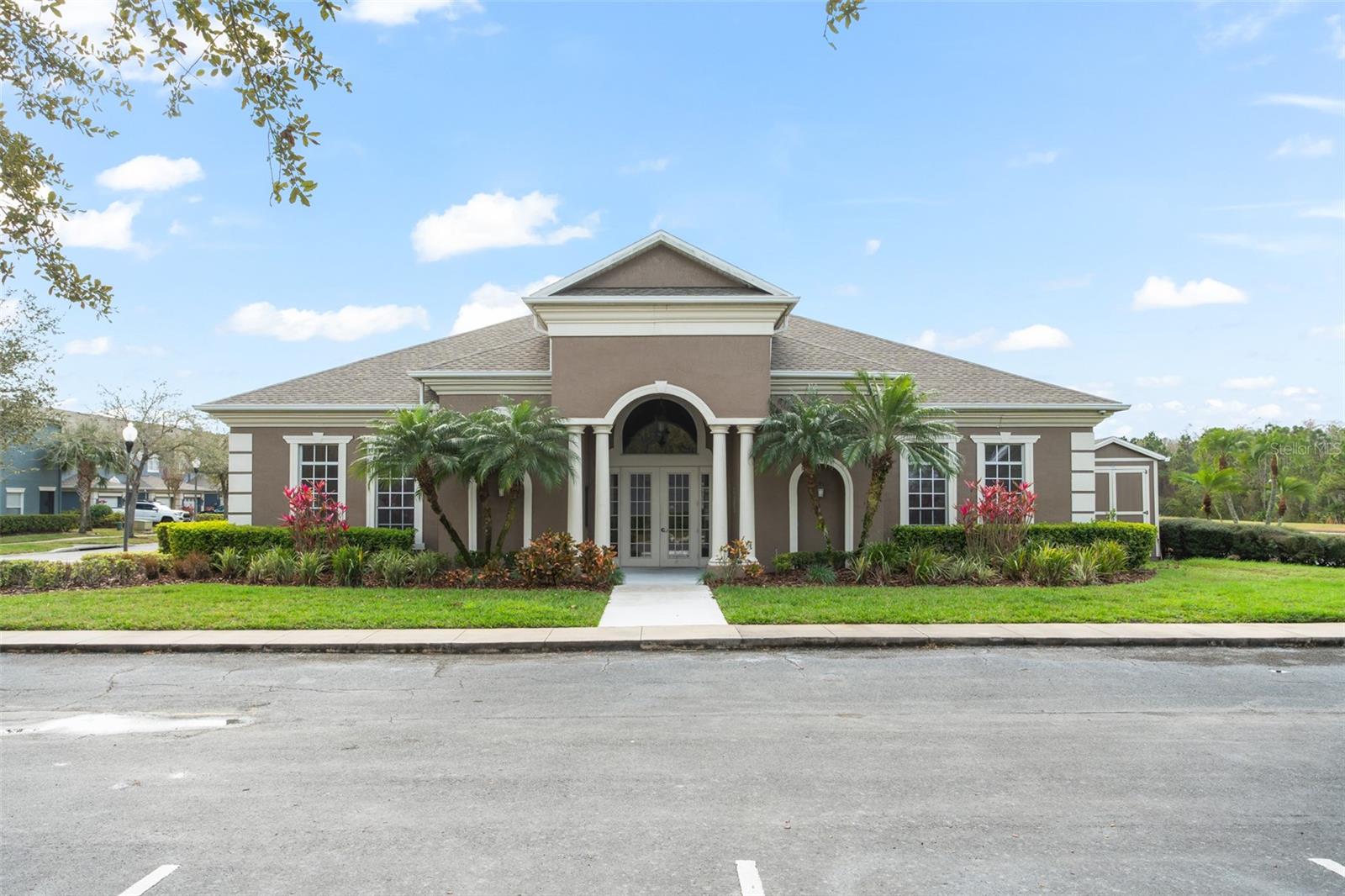 Image 16 of 19 For 3575 Victoria Pines Drive 276