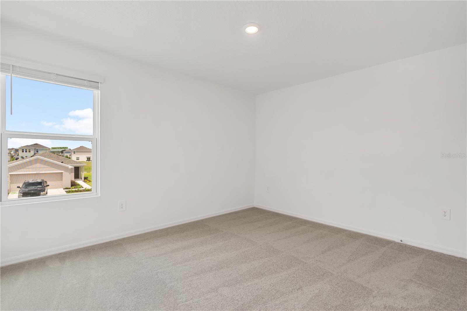 Image 14 of 31 For 5682 Nispero Way