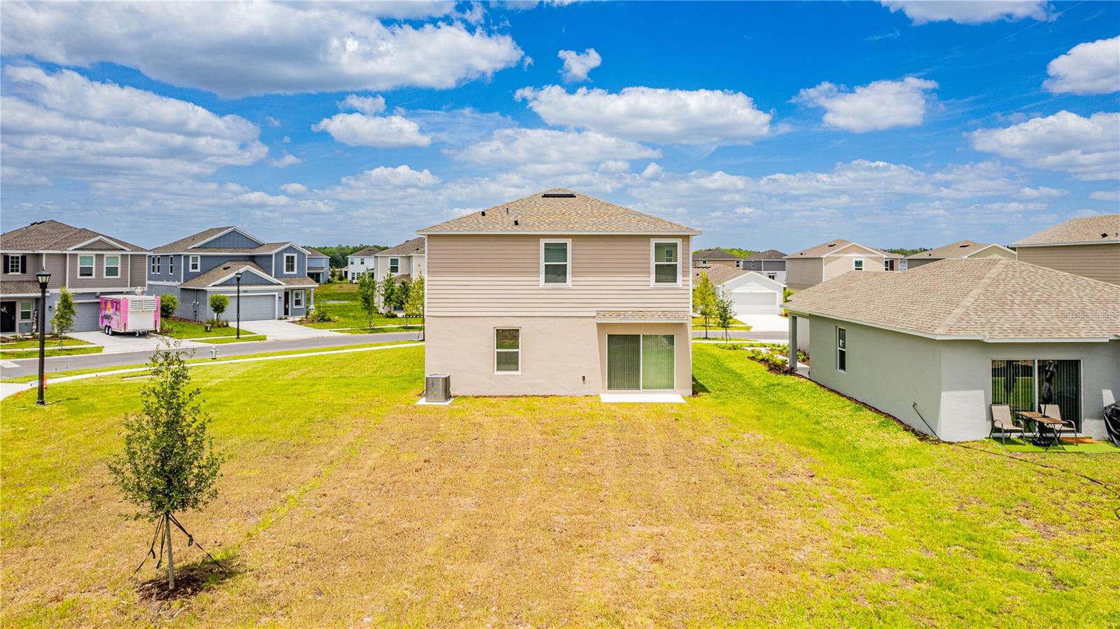 Image 24 of 31 For 5682 Nispero Way