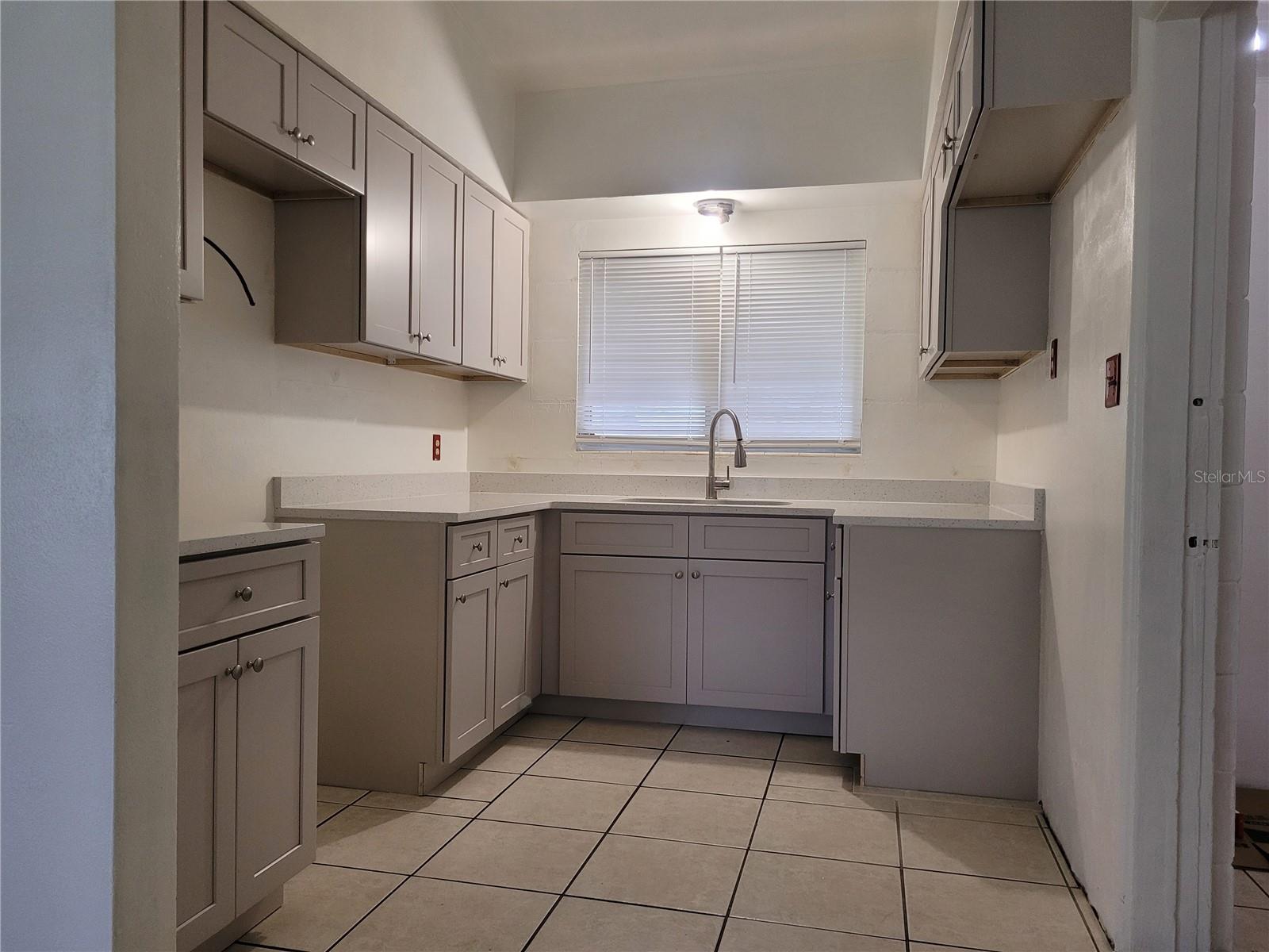 Image 2 of 8 For 936 Pinedale Avenue