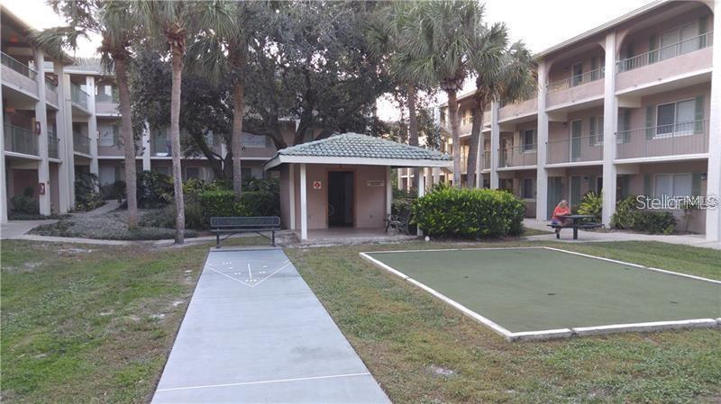 Image 2 of 17 For 133 Oyster Bay Circle 330