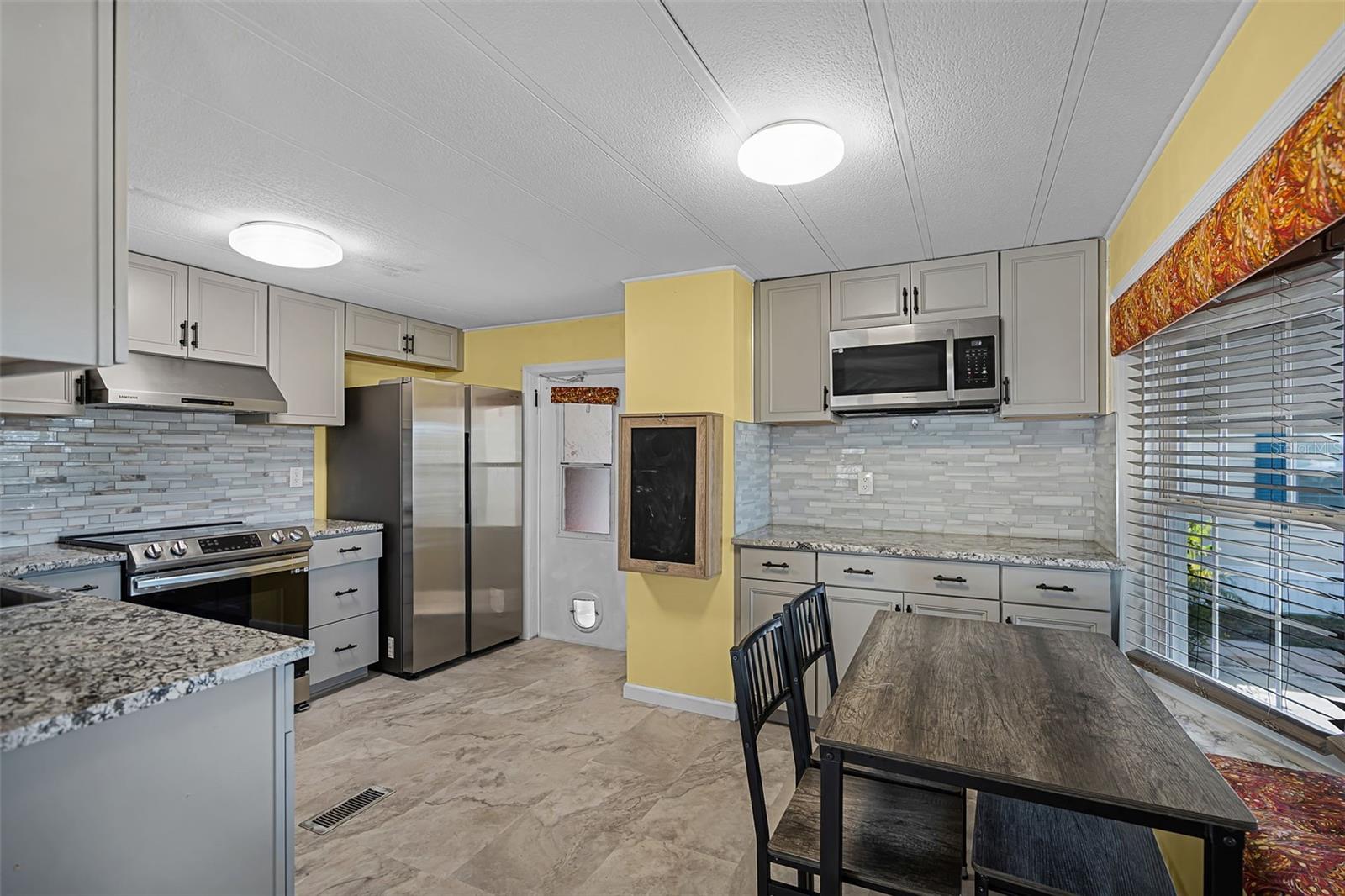 Image 16 of 42 For 4420 Limewood Street