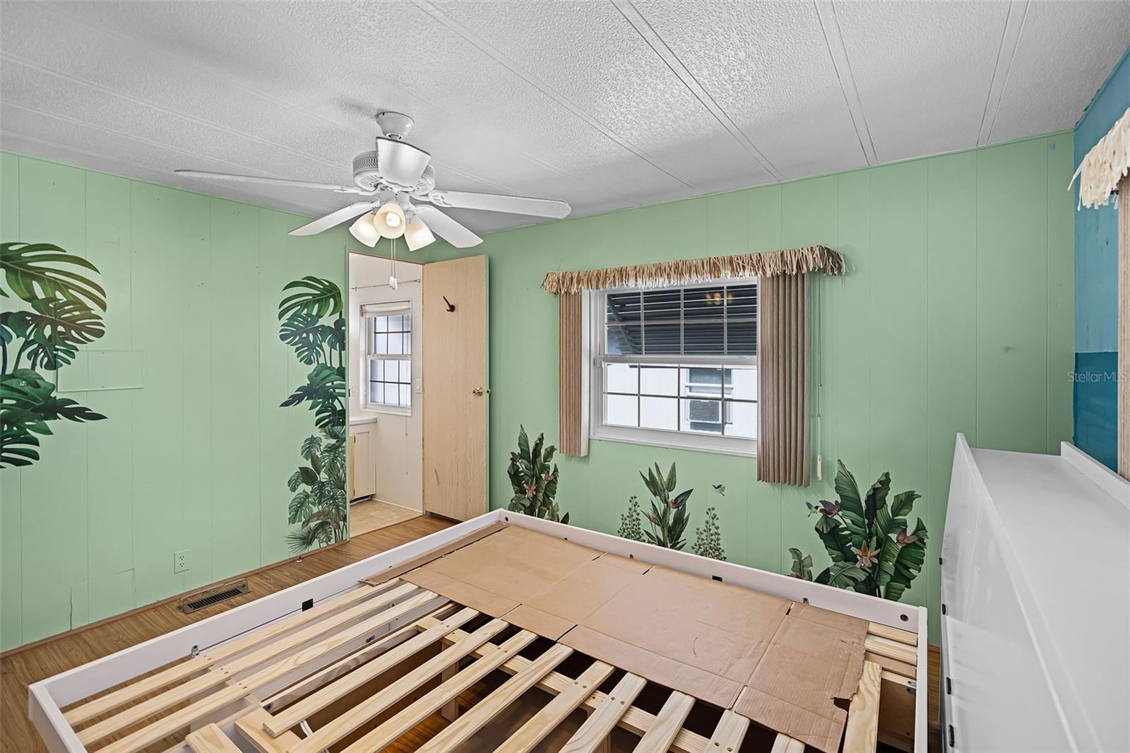 Image 20 of 42 For 4420 Limewood Street