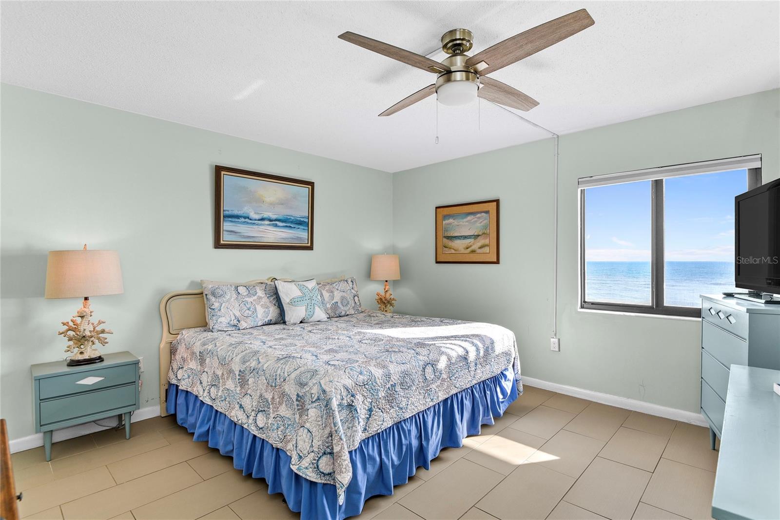 Image 23 of 40 For 5301 Atlantic Avenue 51