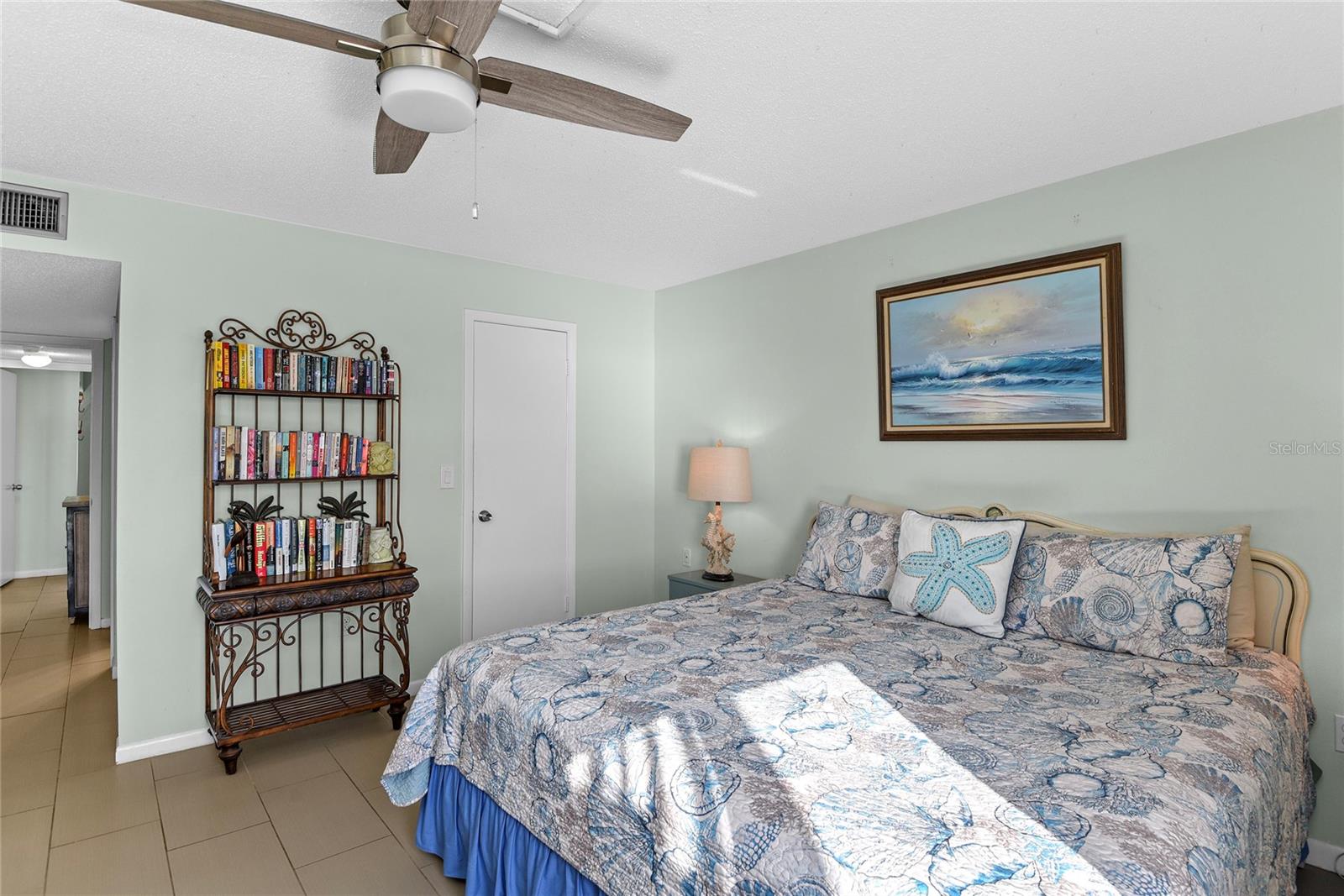 Image 24 of 40 For 5301 Atlantic Avenue 51