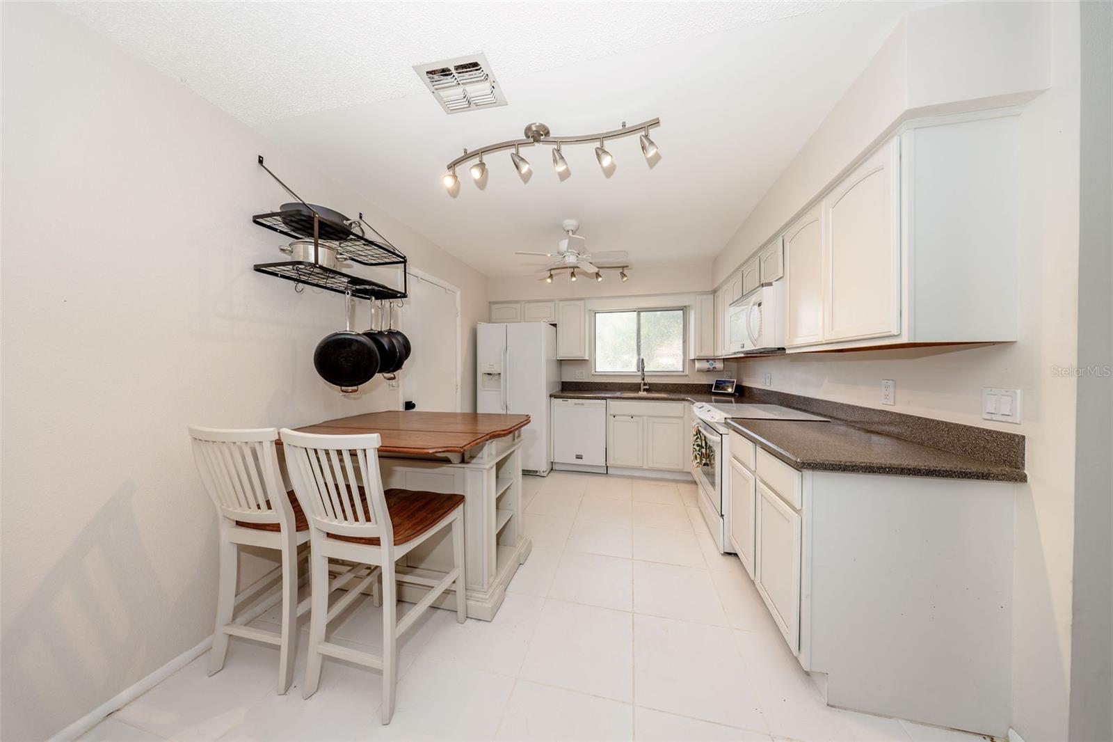 Image 12 of 39 For 10108 Matchlock Drive