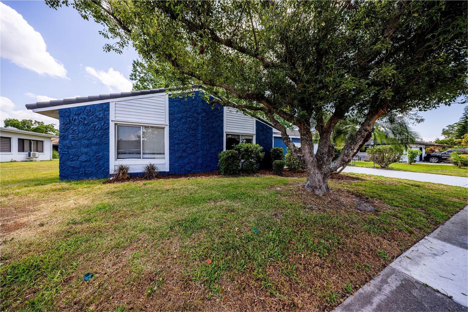 Image 3 of 39 For 10108 Matchlock Drive