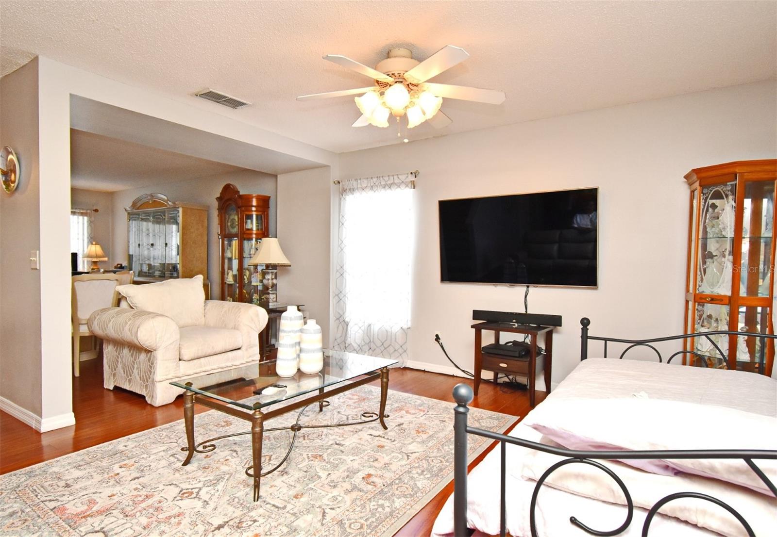Image 10 of 43 For 7407 Country Run Parkway