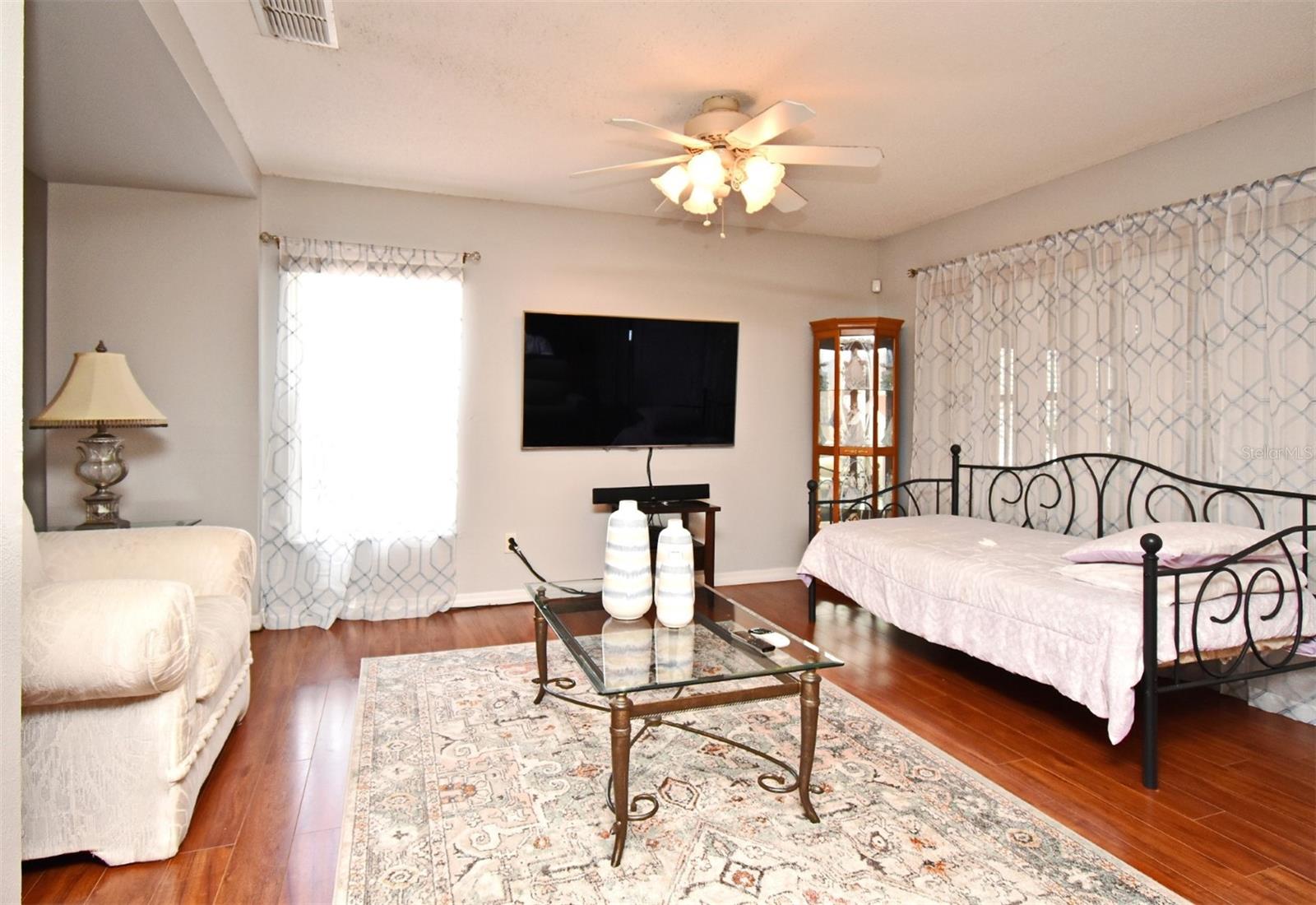 Image 9 of 43 For 7407 Country Run Parkway