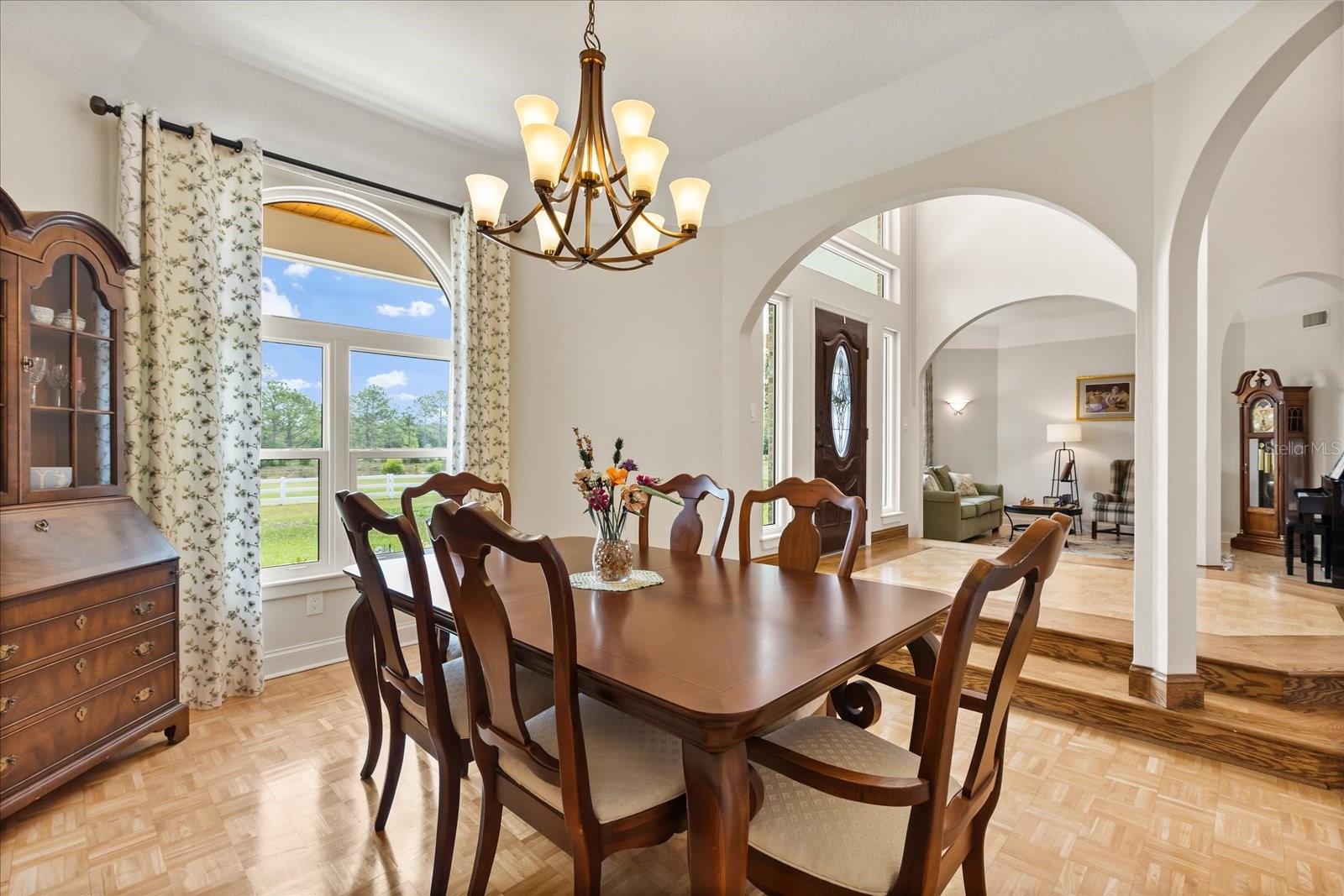 Image 15 of 92 For 240 Spring Forest Drive