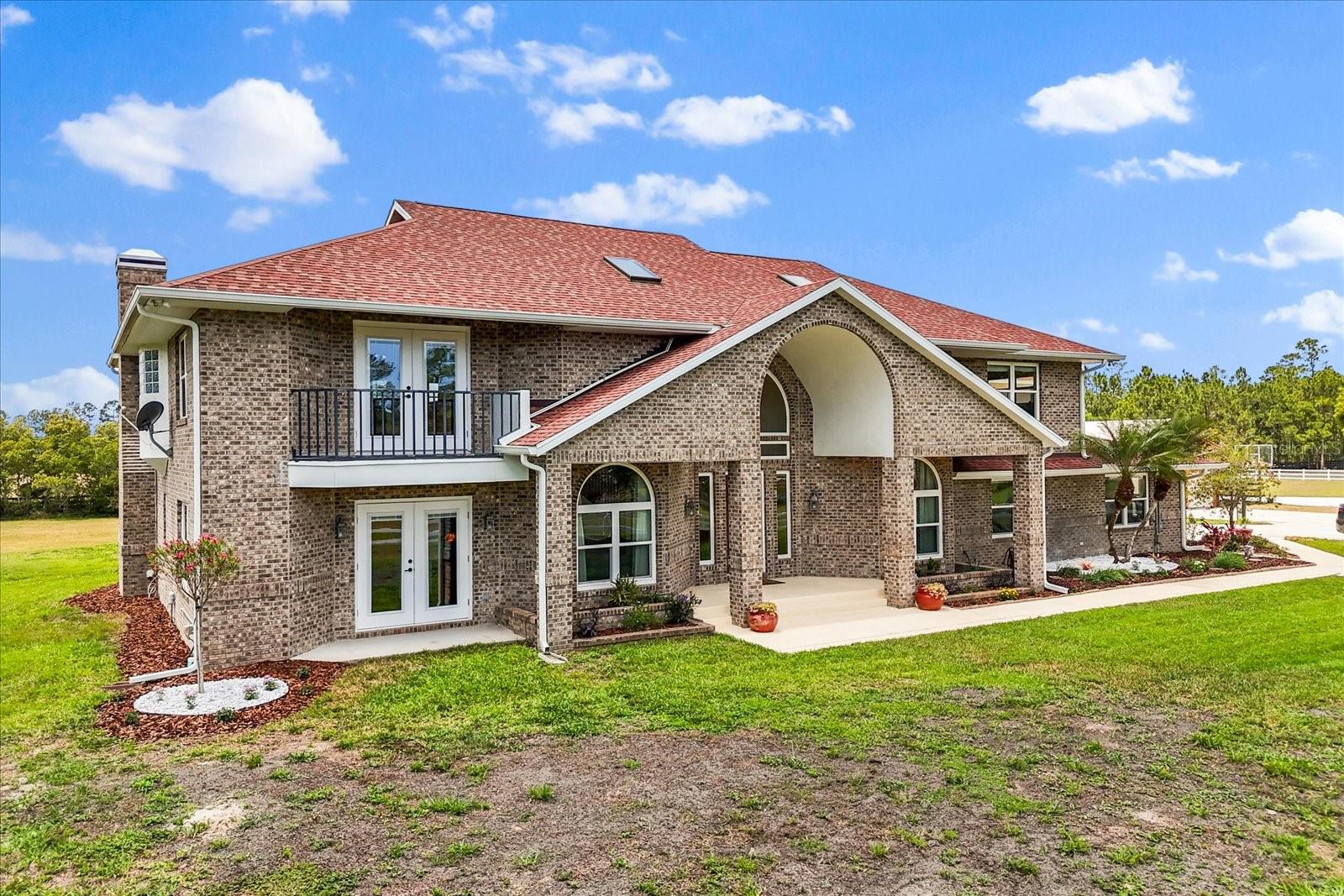 Image 8 of 92 For 240 Spring Forest Drive