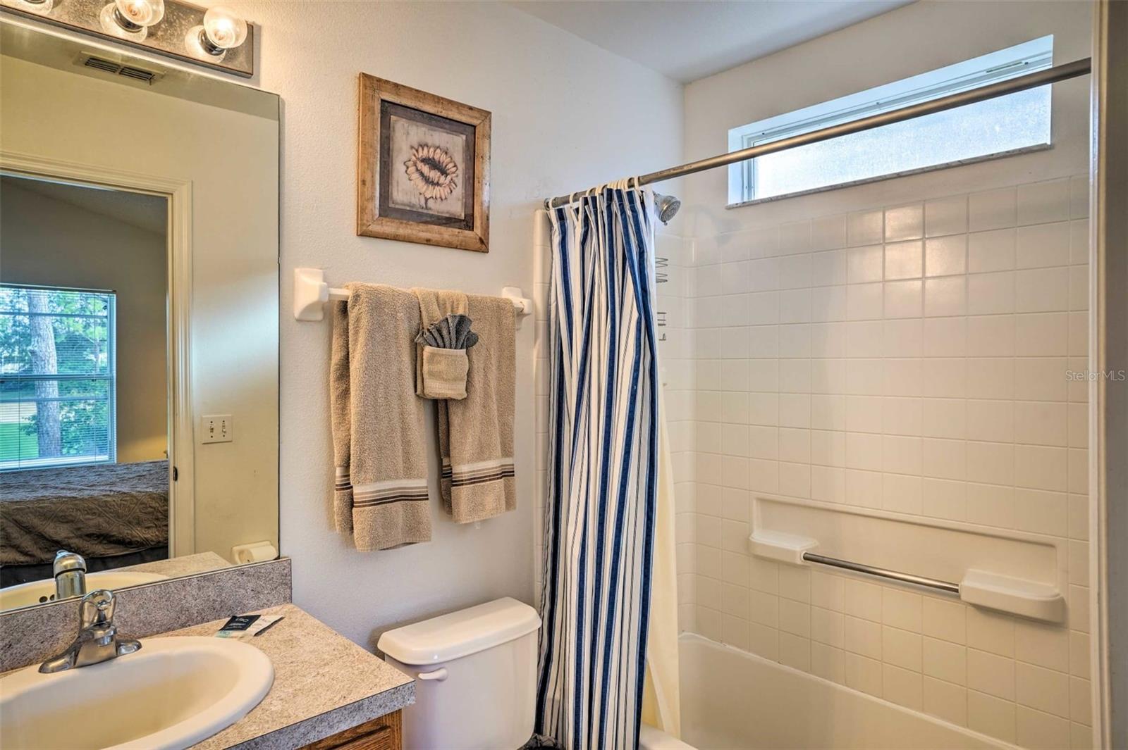Image 11 of 14 For 2660 Hemingway Avenue