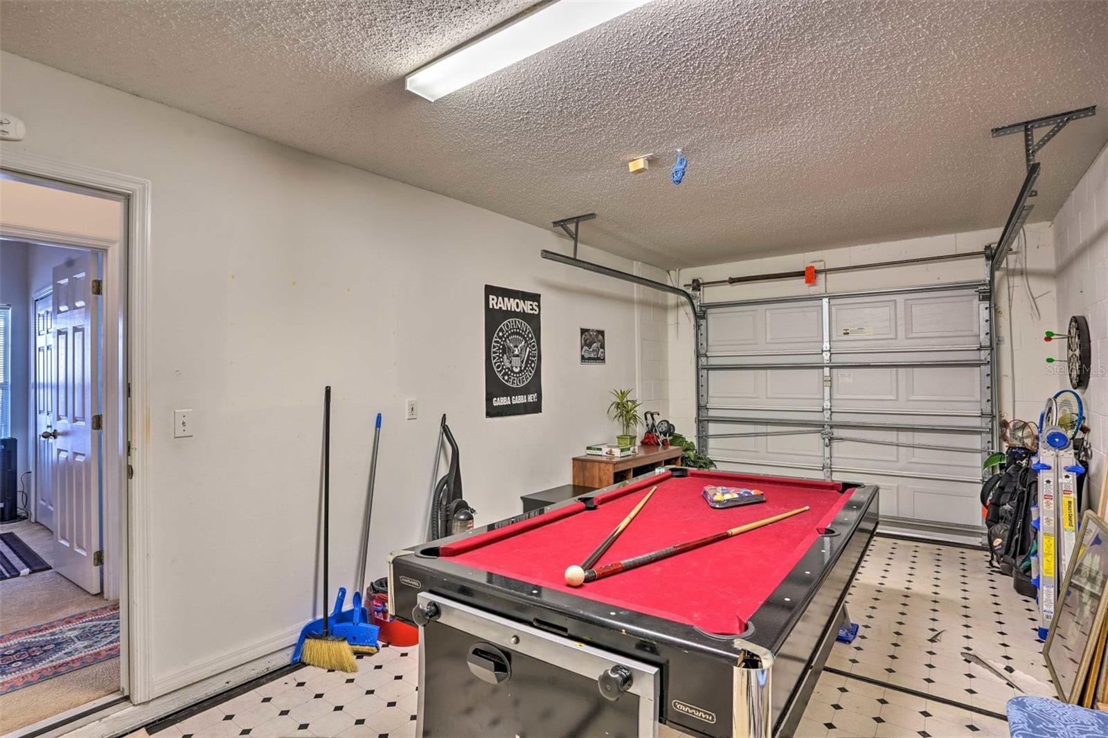 Image 12 of 14 For 2660 Hemingway Avenue