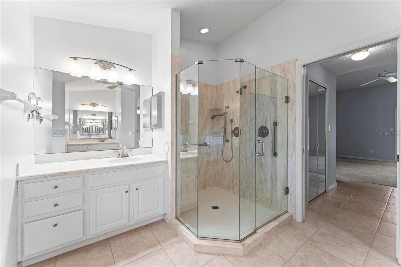 Image 10 of 16 For 25316 Crestwater Drive