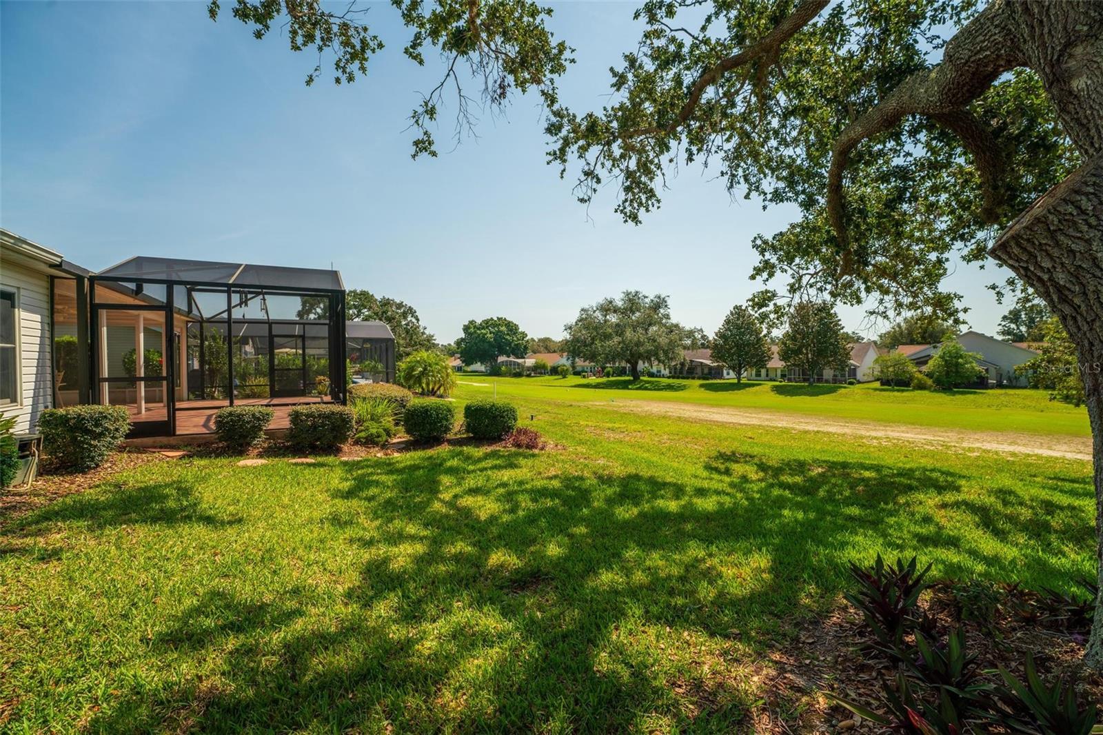 Image 16 of 16 For 25316 Crestwater Drive
