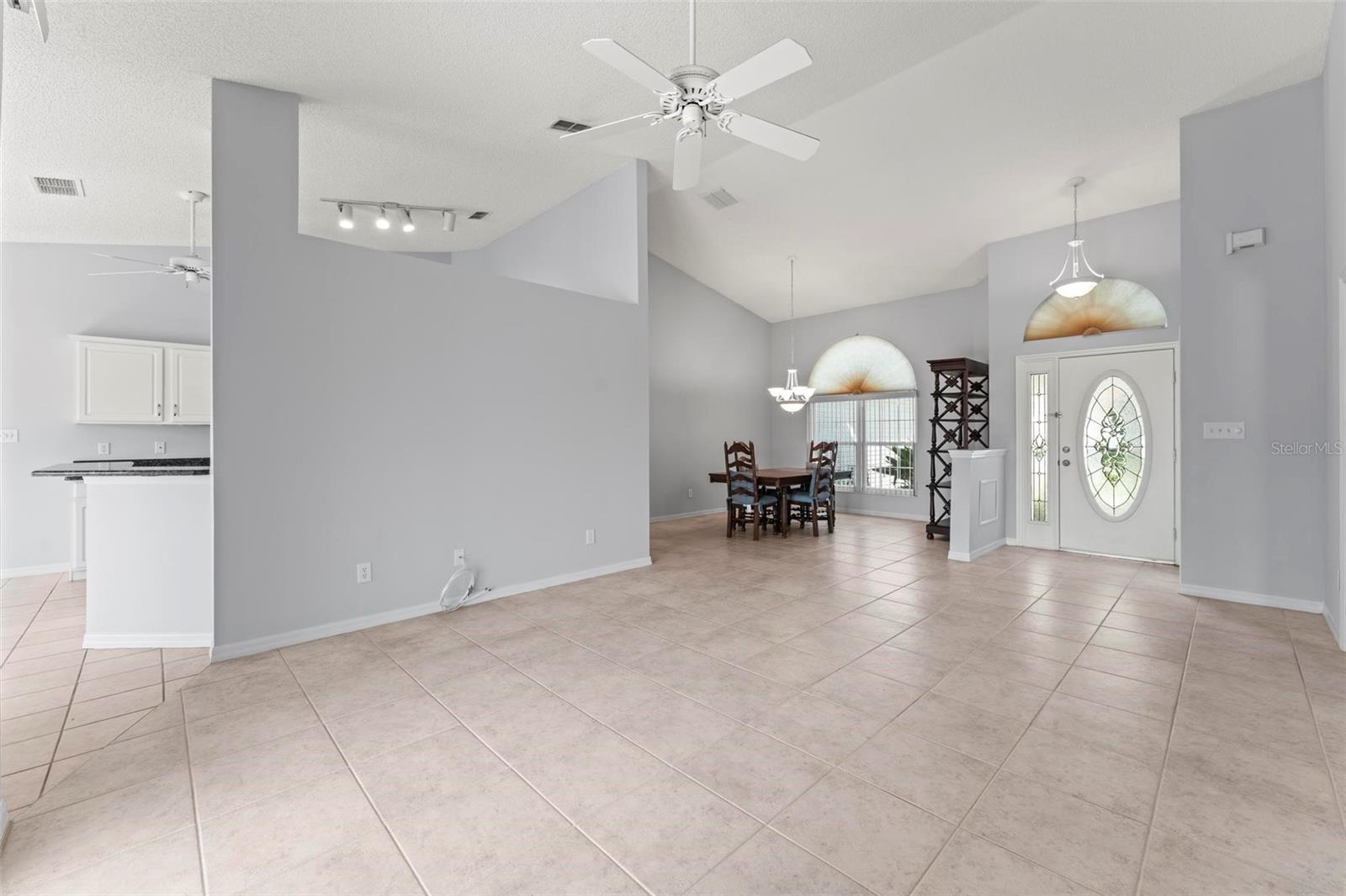 Image 3 of 16 For 25316 Crestwater Drive
