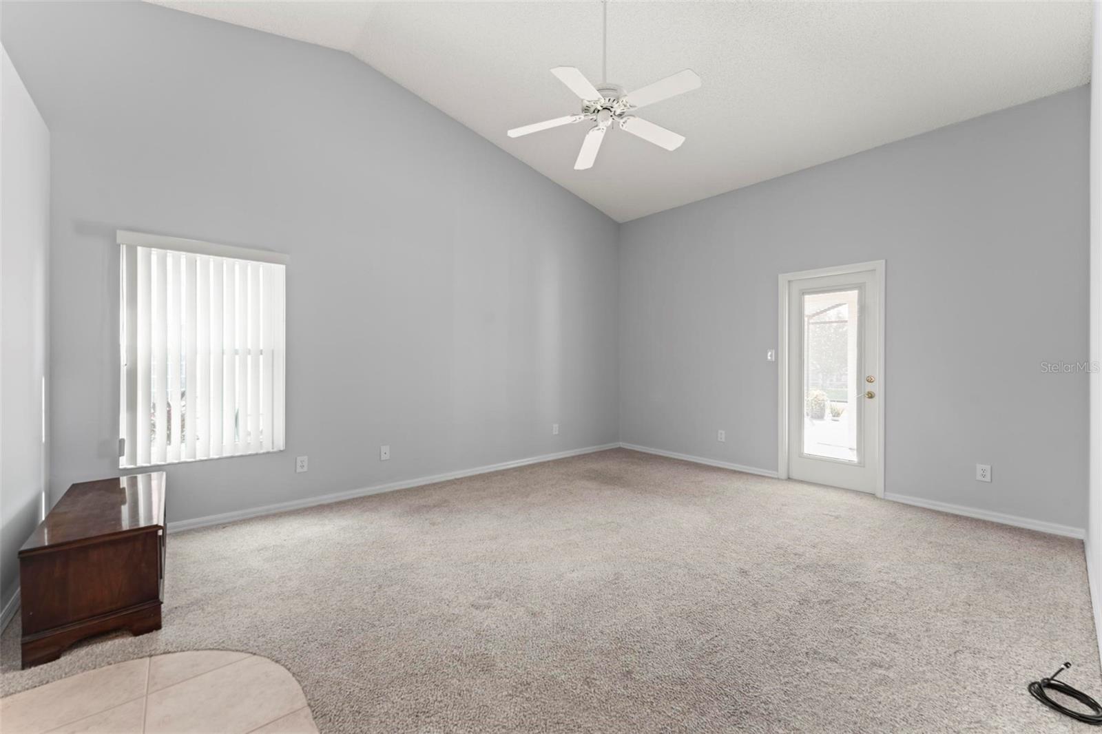Image 8 of 16 For 25316 Crestwater Drive