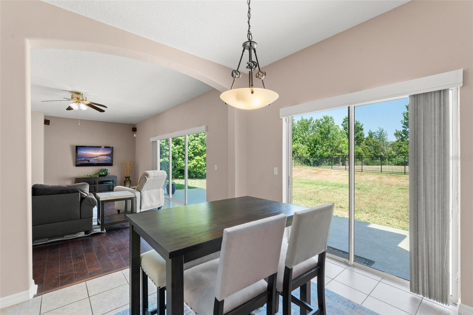 Image 16 of 40 For 2644 Slagrove Court