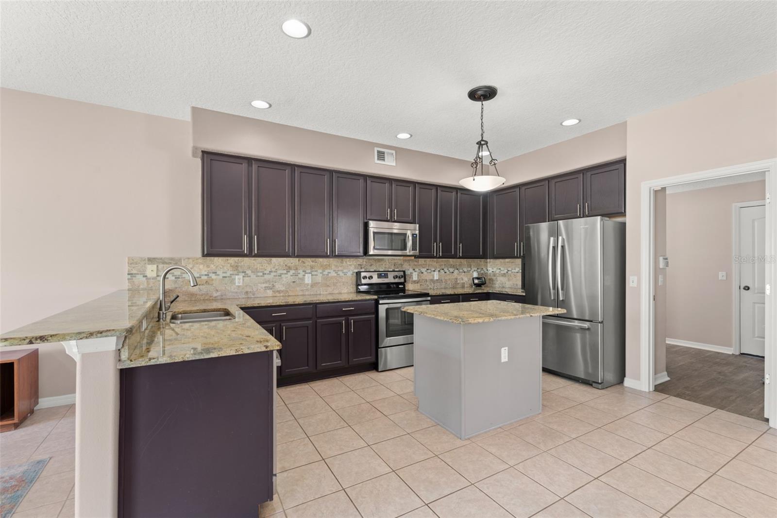 Image 17 of 40 For 2644 Slagrove Court