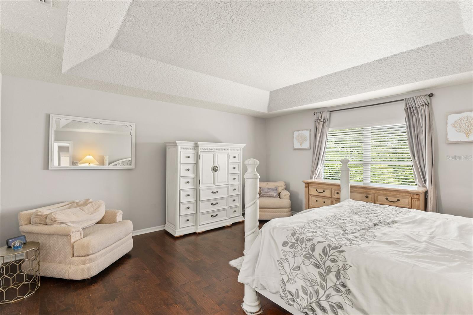 Image 27 of 40 For 2644 Slagrove Court