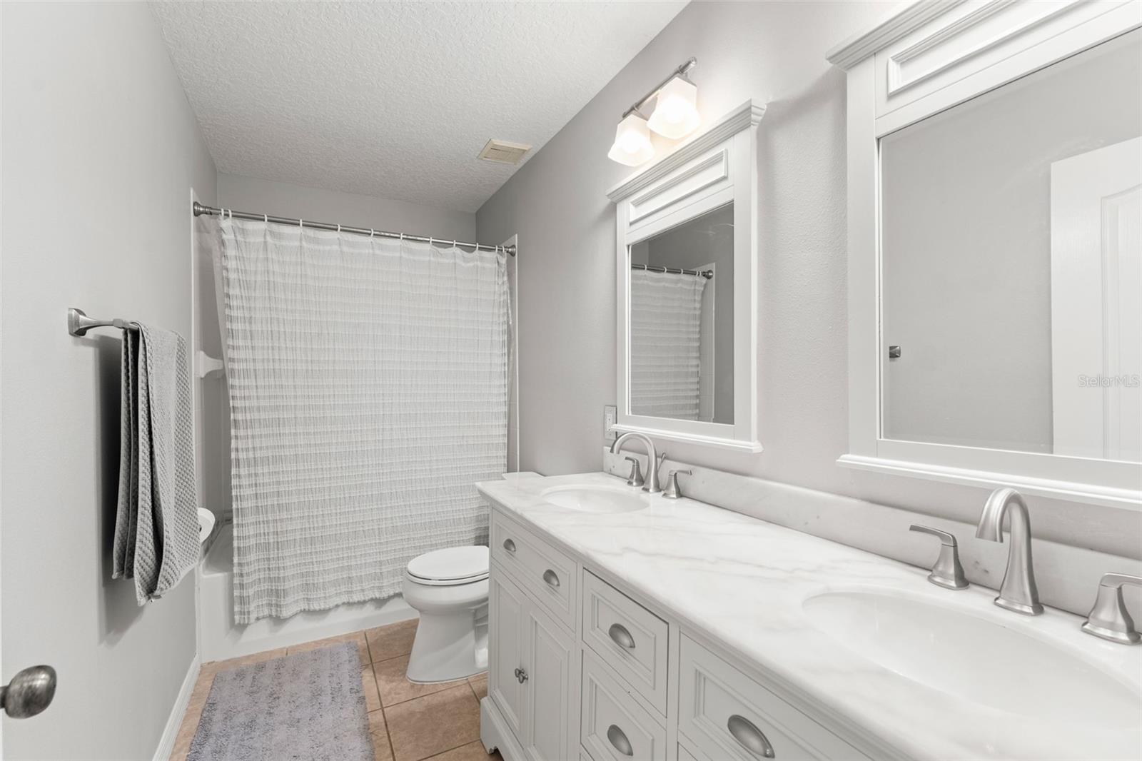 Image 34 of 40 For 2644 Slagrove Court