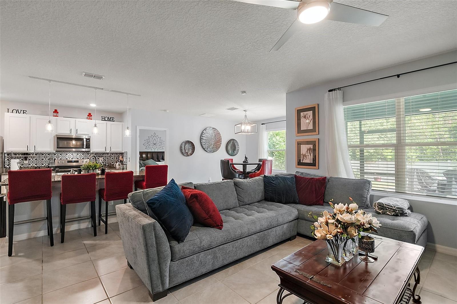 Image 11 of 27 For 6768 Coral Berry Dr