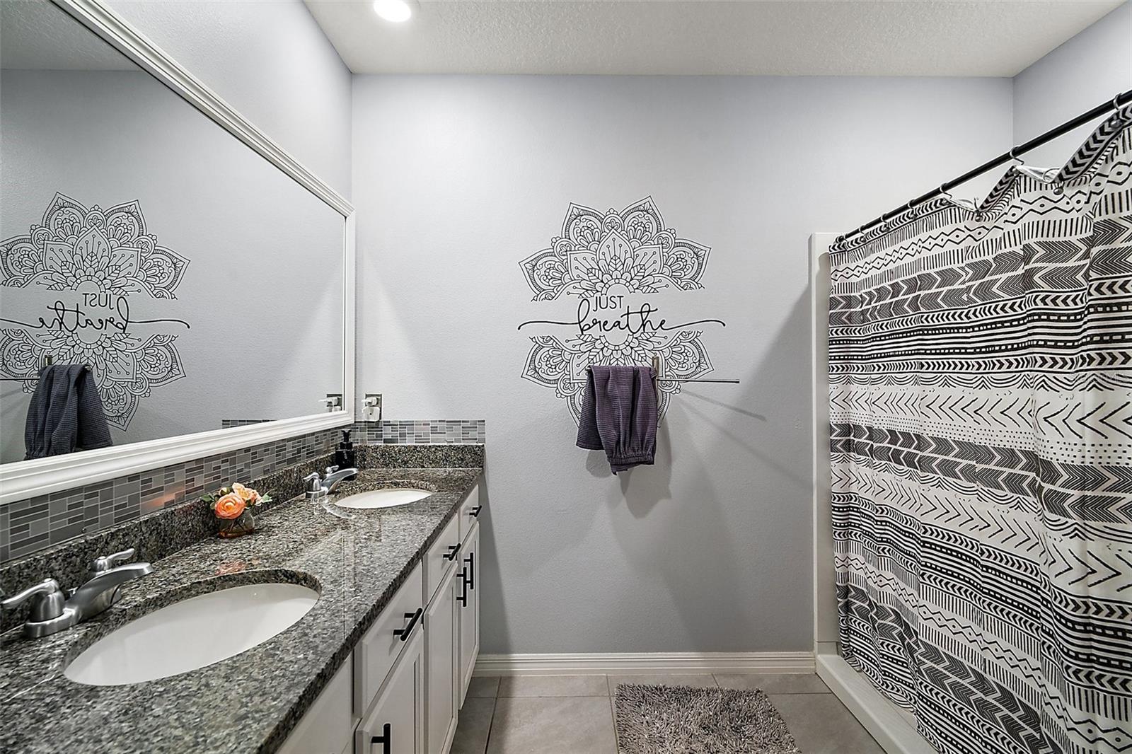 Image 17 of 27 For 6768 Coral Berry Dr