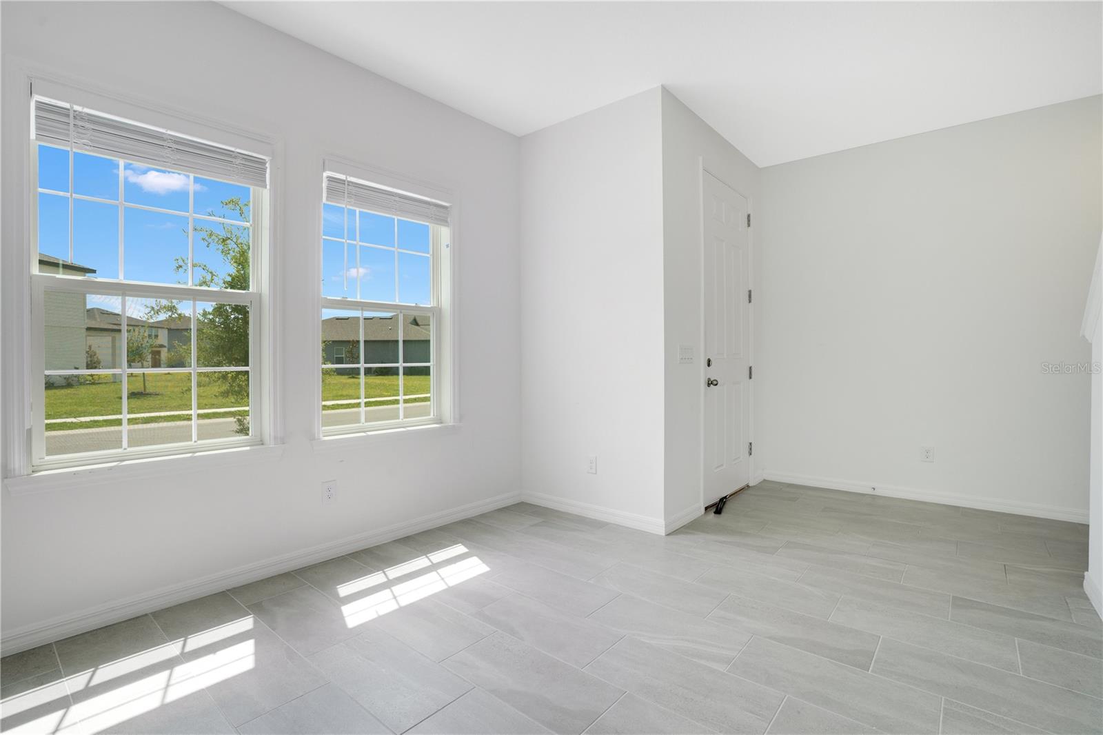 Image 13 of 37 For 2170 Derwent Drive