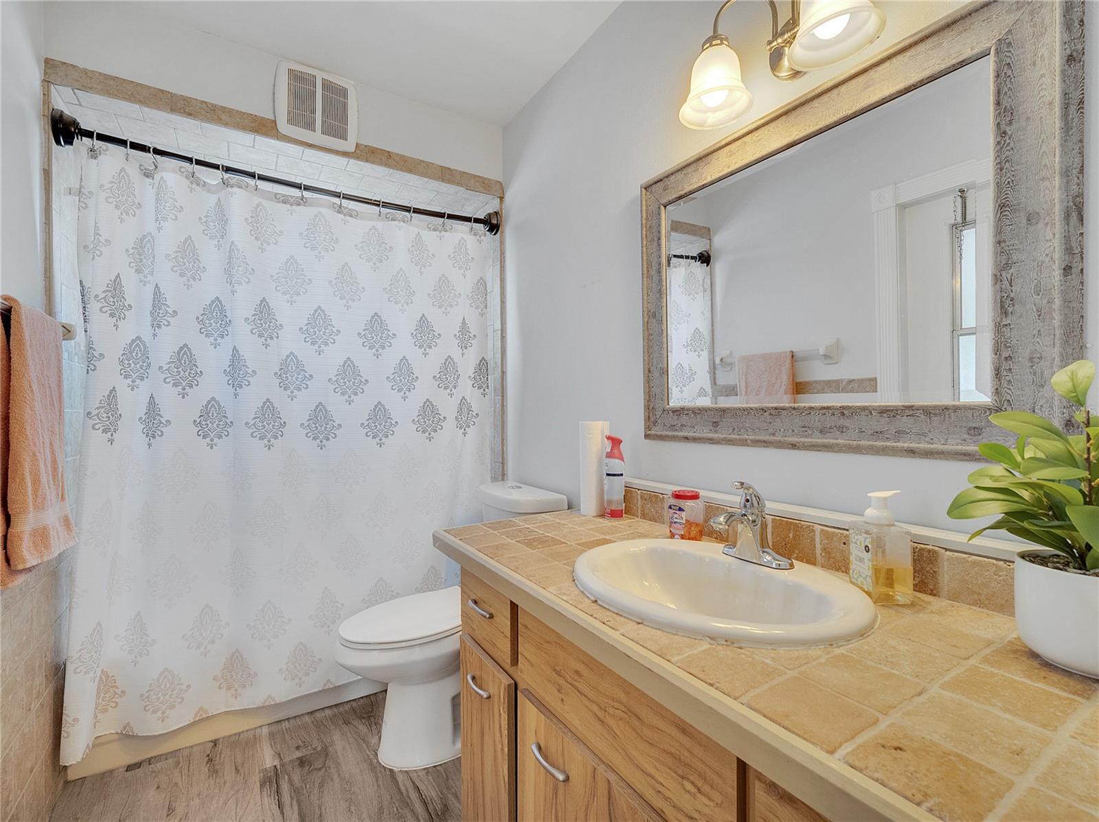 Image 20 of 48 For 2317 Clearwater Drive