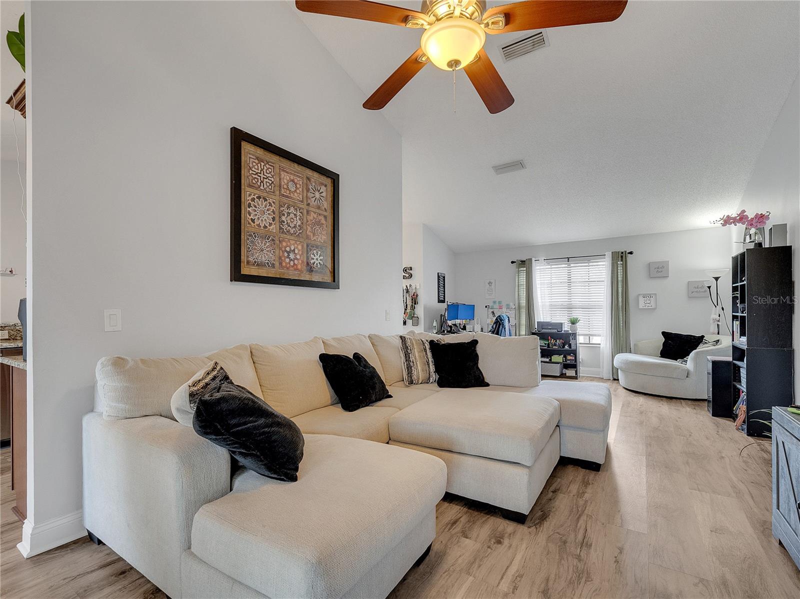 Image 32 of 48 For 2317 Clearwater Drive