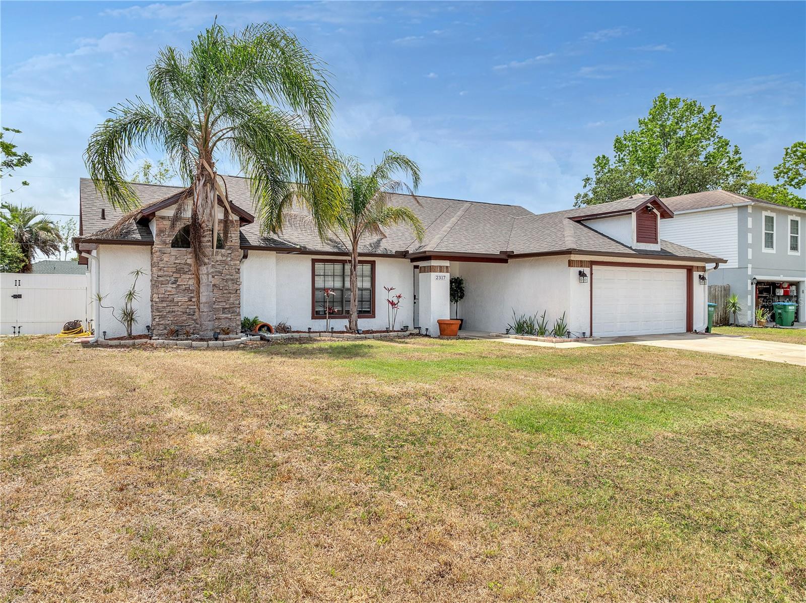 Image 4 of 48 For 2317 Clearwater Drive