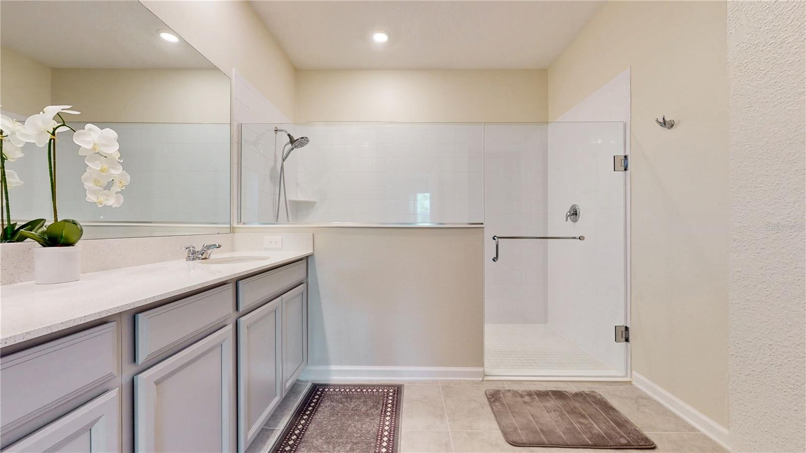 Image 11 of 25 For 4191 Holstein Street