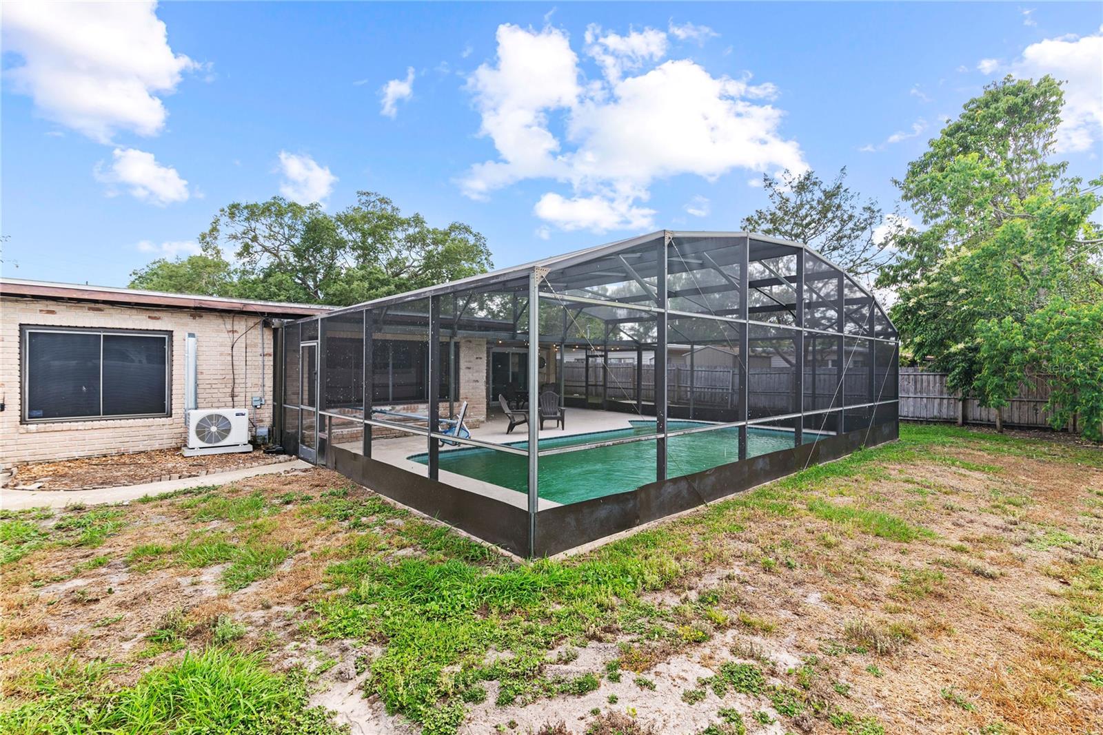 Image 19 of 41 For 4021 Hargill Drive