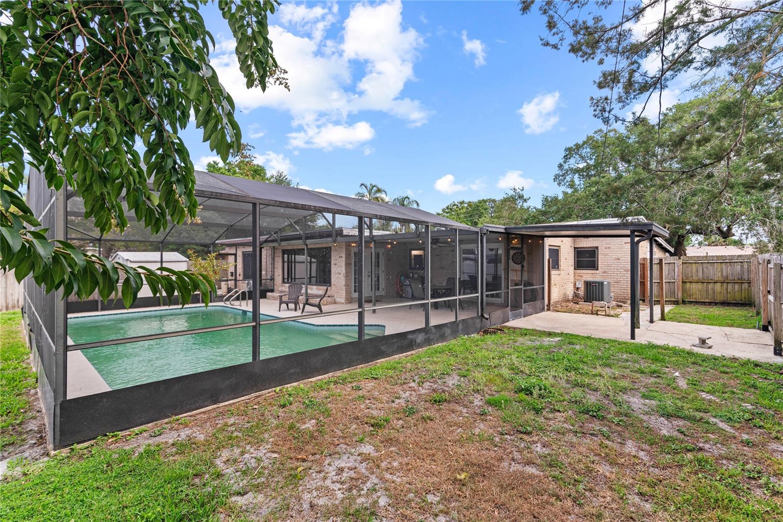 Image 20 of 41 For 4021 Hargill Drive