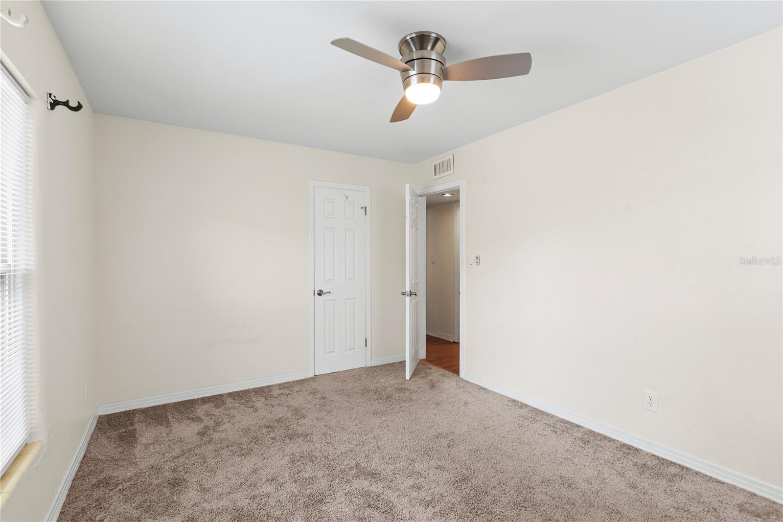 Image 26 of 41 For 4021 Hargill Drive